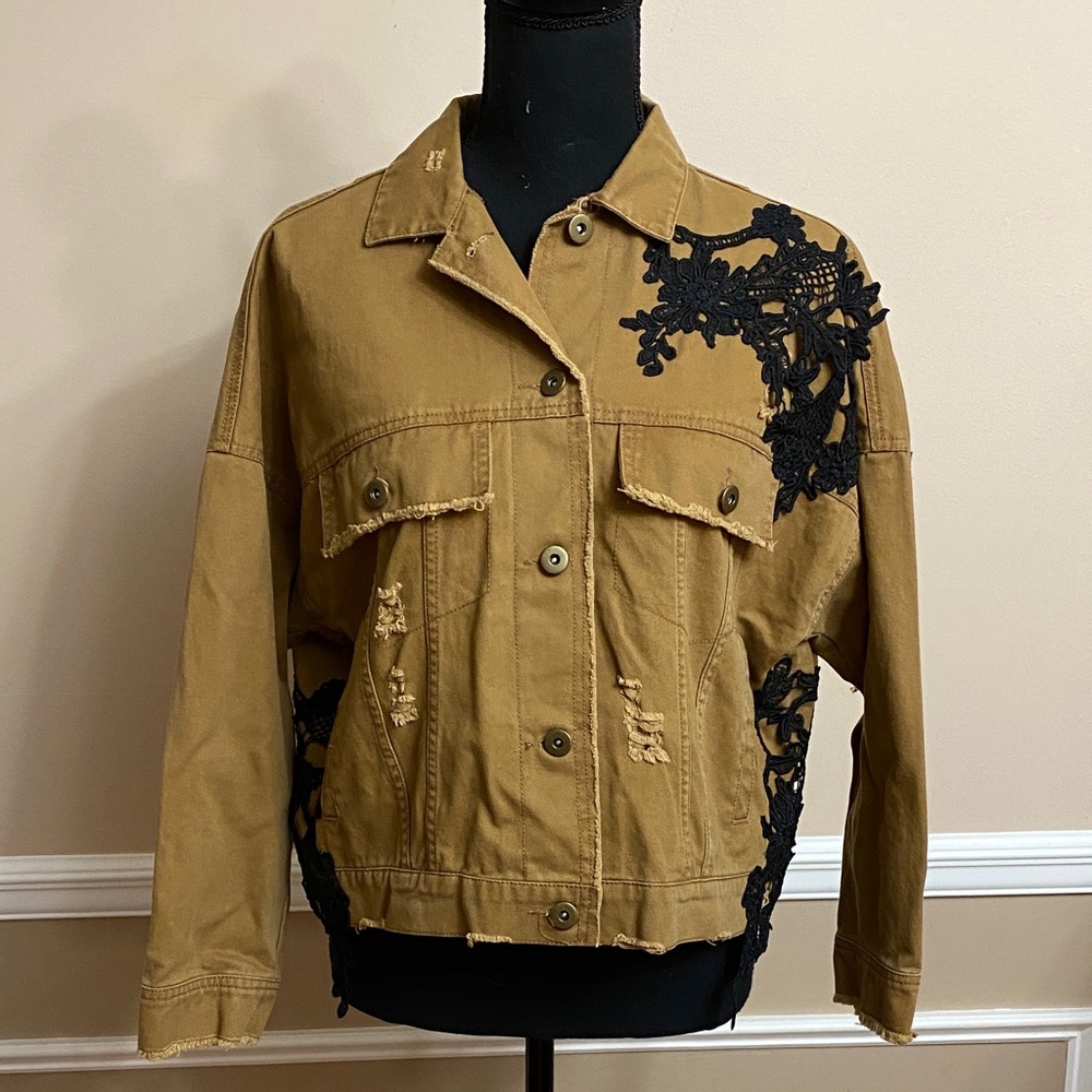 Women's Tan Jacket with Black Lace Detail NWOT